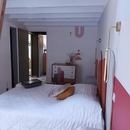 Casa vacanze Maison Au Calme Dans Les Bois à 500m De La Meschers-sur-Gironde